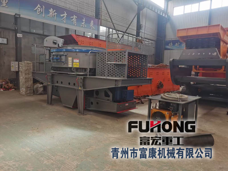 沖擊式破碎機(jī)適用于破碎各種硬、脆物料